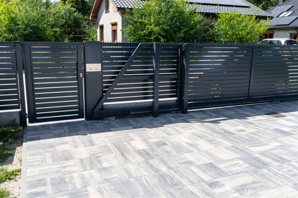 Best Driveway Resurfacing Pavers  in Warren, IN