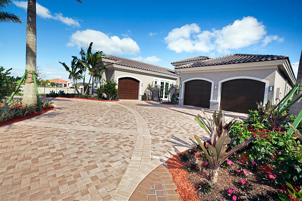 Best Concrete Paver Driveway  in Warren, IN